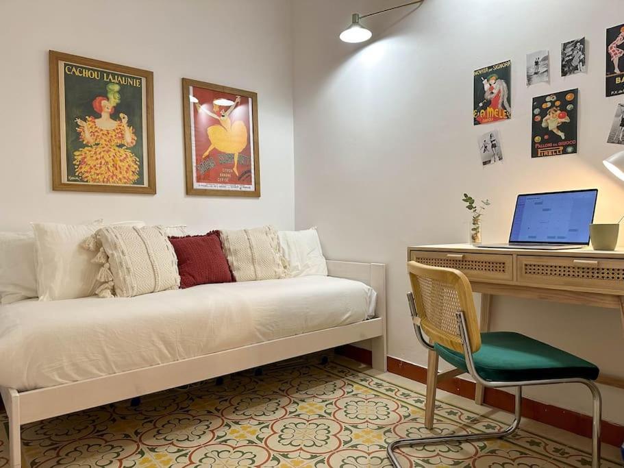 Ferienwohnung Aires Bohemios En Pleno Centro. Alicante Exterior foto